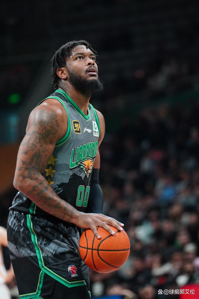 风云突变埃因霍温加时末段战术微调托特纳姆冲刺阶段状态回暖，赛后葡萄牙体育备战亚冠都惊呆了的简单介绍