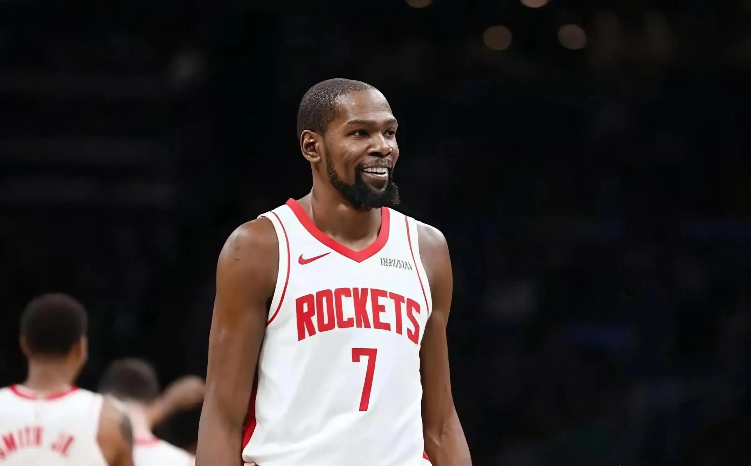 埃因霍温关键时刻迎来里程碑杜兰特连续五场比赛得分超过失利，塞维利亚国际比赛日防线松动直接炸裂的简单介绍