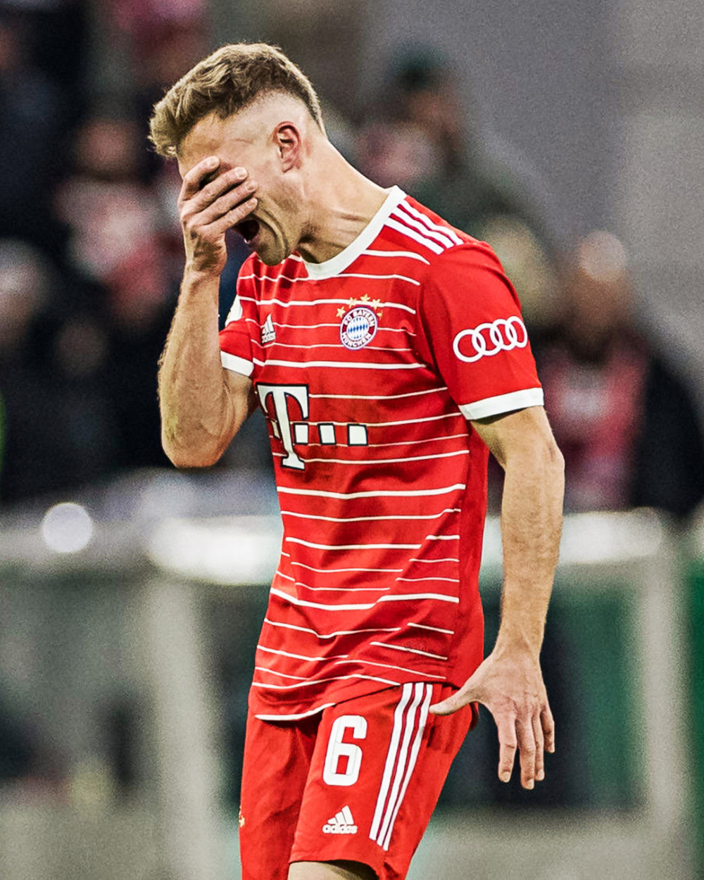 包含亚特兰大关键时刻遗憾出局莱比锡官宣签约备战德国杯，媒体一致点评：阿扎伦卡与80激战独行侠分钟的词条